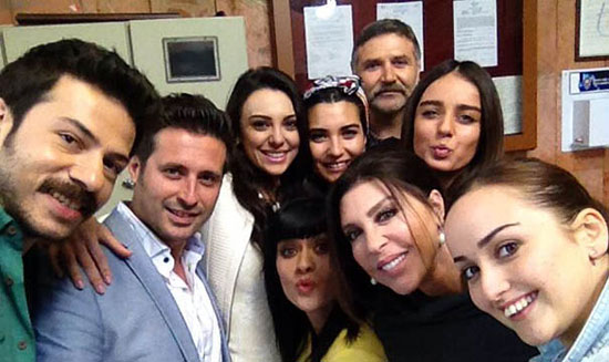 نگاه روز | تصاویری از بازیگران جذاب سریال‌­ ترکی «عشق پول سیاه »