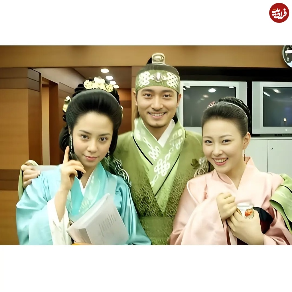 زمان وبگردی ؛ «بانو سویا و یونگ پو» در پشت صحنه سریال جومونگ؛ سال 2006 زمان وبگردی ؛ «بانو سویا و یونگ پو» در پشت صحنه سریال جومونگ؛ سال 2006