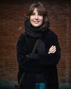 نگاه روز |تیپ ساده اما جذاب سارا بهرامی در یک نمایش نگاه روز |تیپ ساده اما جذاب سارا بهرامی در یک نمایش