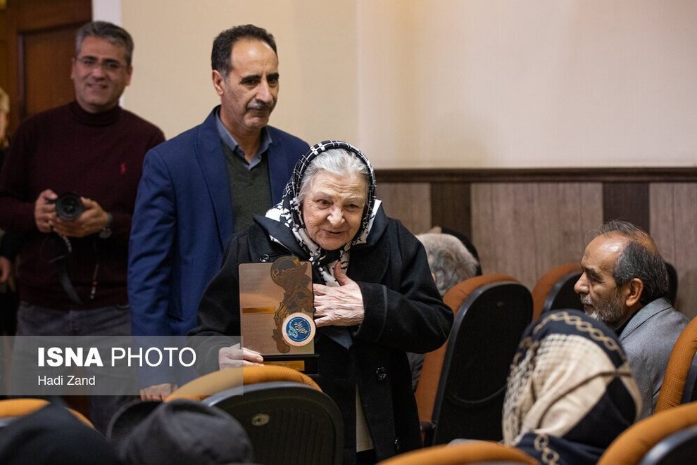 resized_2333496_387 resized_2333496_387