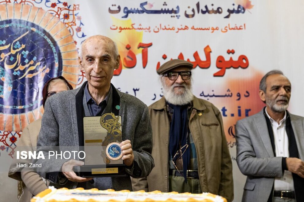 resized_2333517_230 resized_2333517_230