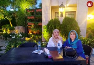 (عکس) سفر در زمان؛ تغییر چهره «رویا حاجی حسینلو» گوینده خبر تلویزیون بعد 20 سال در 50 سالگی