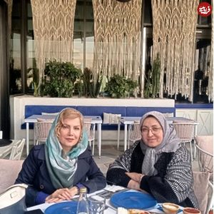 (عکس) سفر در زمان؛ تغییر چهره «رویا حاجی حسینلو» گوینده خبر تلویزیون بعد 20 سال در 50 سالگی