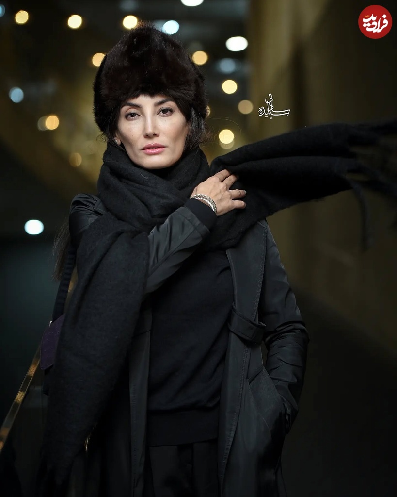 زمان بی امروز | تغییر چهره «مهسا باقری و لیندا کیانی» در 35 و 44 سالگی زمان بی امروز | تغییر چهره «مهسا باقری و لیندا کیانی» در 35 و 44 سالگی