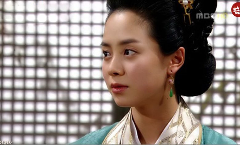 زمان وبگردی ؛ «بانو سویا و یونگ پو» در پشت صحنه سریال جومونگ؛ سال 2006 زمان وبگردی ؛ «بانو سویا و یونگ پو» در پشت صحنه سریال جومونگ؛ سال 2006