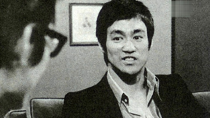 نگاه روز |تصویری از آخرین عکس های بروسلی پیش از فوتش در سن 32 سالگی نگاه روز |تصویری از آخرین عکس های بروسلی پیش از فوتش در سن 32 سالگی