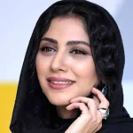 تاریخ وبگردی | رونمایی از پدر شاد و شاداب مونا فرجاد