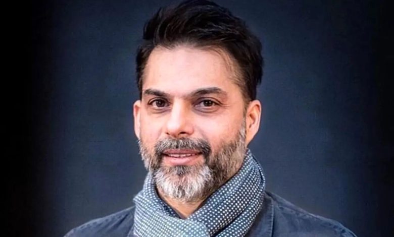 عکس داغ امروز | رونمایی پیمان معادی از خواهر زیبایش