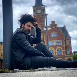 تاریخ وبگردی | تغییر چهره جذاب «مهدی کوچولو» سریال پس از باران بعد 24 سال در آلمان تاریخ وبگردی | تغییر چهره جذاب «مهدی کوچولو» سریال پس از باران بعد 24 سال در آلمان