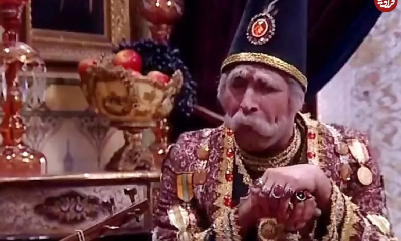 گذری در سینما ؛ «باباشاه» و برادرش در پشت صحنه سریال «قهوه تلخ»؛ سال 1389 (عکس) «باباشاه» و برادرش در پشت صحنه سریال «قهوه تلخ»؛ سال 1389