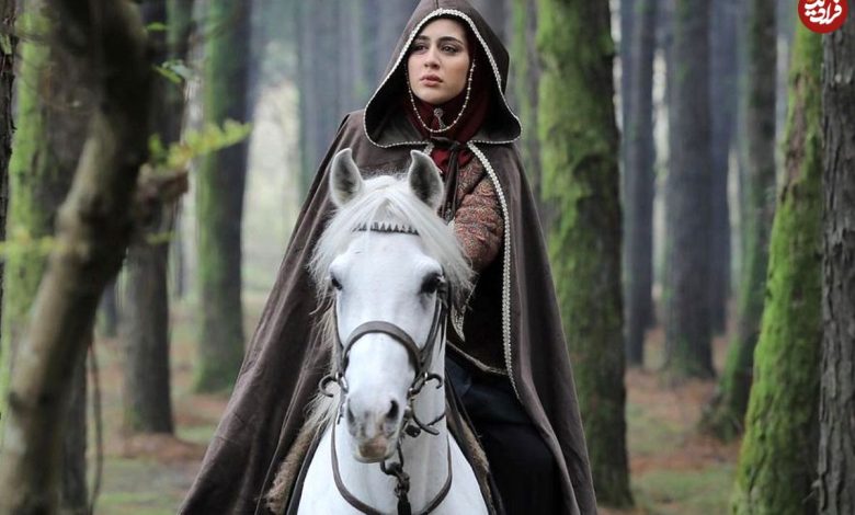 گردش زمان ؛ تغییر شکل و شمایل تازه و جذاب «گلنار» سریال گیلدخت بعد 3 سال (عکس) تغییر شکل و شمایل تازه و جذاب «گلنار» سریال گیلدخت بعد 3 سال