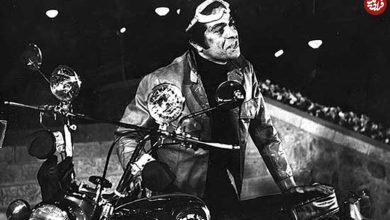 (عکس) «پروین ملکوتی و بهروز وثوقی» در صحنه فیلم «رضا موتوری»؛ سال 49