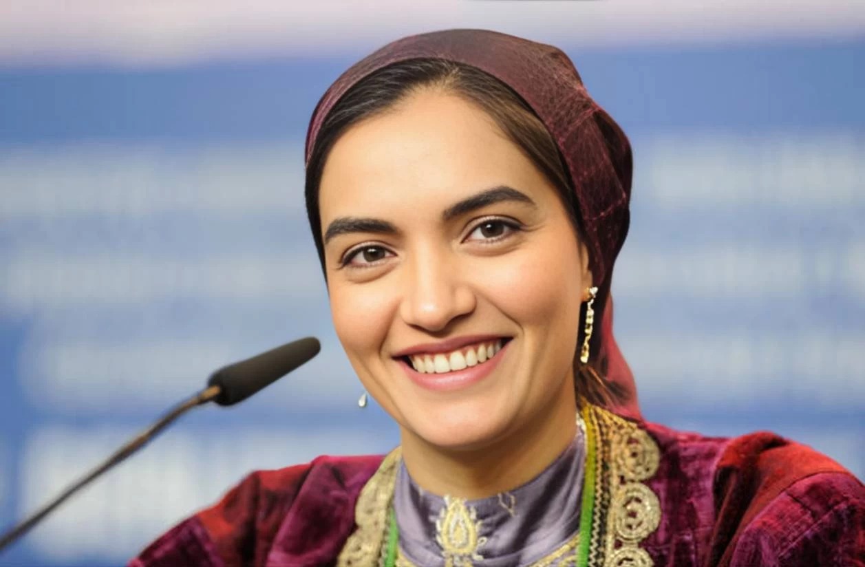 18_11zon28329 18_11zon (3)