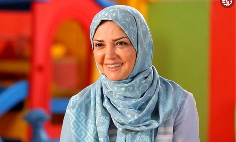 نگاه روز | تیپ شاد مجری محبوب دهه ۶۰ در یک مراسم هنری (عکس) تیپ شاد مجری محبوب دهه ۶۰ در یک مراسم هنری