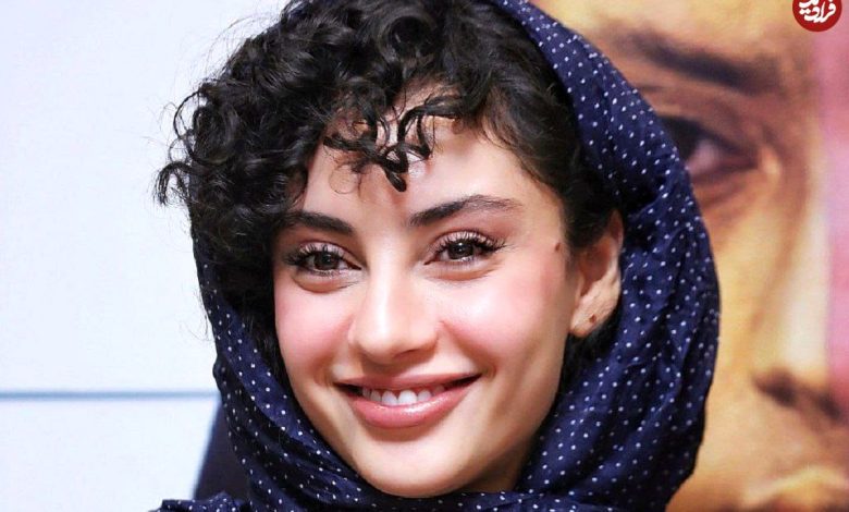 قاب امروز | مقایسه کنایه آمیز هوای لس آنجلس و تهران به سبک «ترلان پروانه» (عکس) مقایسه کنایه آمیز هوای لس آنجلس و تهران به سبک «ترلان پروانه»