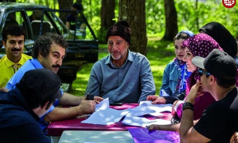 نگاه روز | «ارسطو، هما و رحمت» در پشت صحنه سریال پایتخت 7 در شاندیز مشهد (عکس) «ارسطو، هما و رحمت» در پشت صحنه سریال پایتخت 7 در شاندیز مشهد