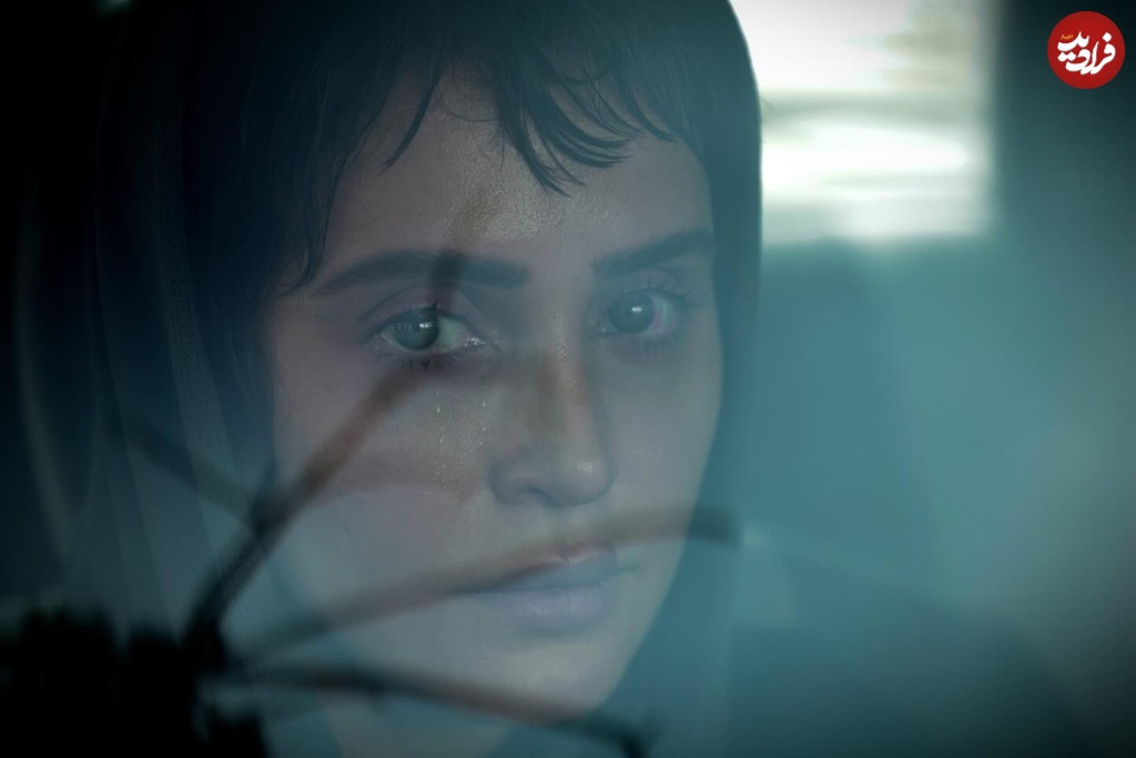 elnazshakerdoost_1737437401_3550204693495397282_27980352928129 elnazshakerdoost_1737437401_3550204693495397282_279803529 (1)