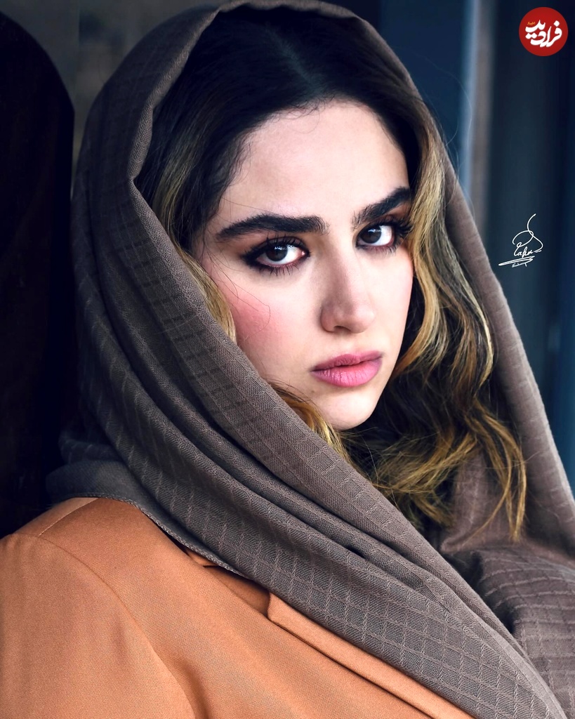 haniehgholami_1711877537_3335793021415757302_467048659 haniehgholami_1711877537_3335793021415757302_467048659