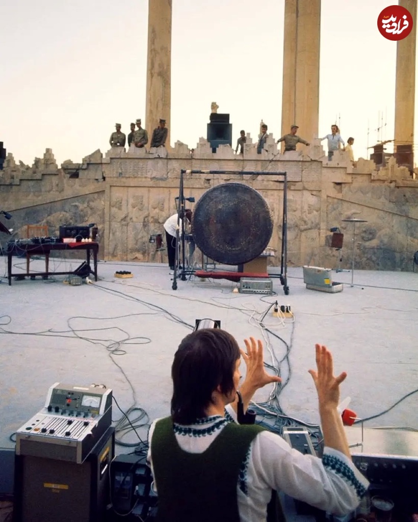 iranian_artist_art_1729891987_3486909178671864094_2459859671_11zon iranian_artist_art_1729891987_3486909178671864094_2459859671_11zon