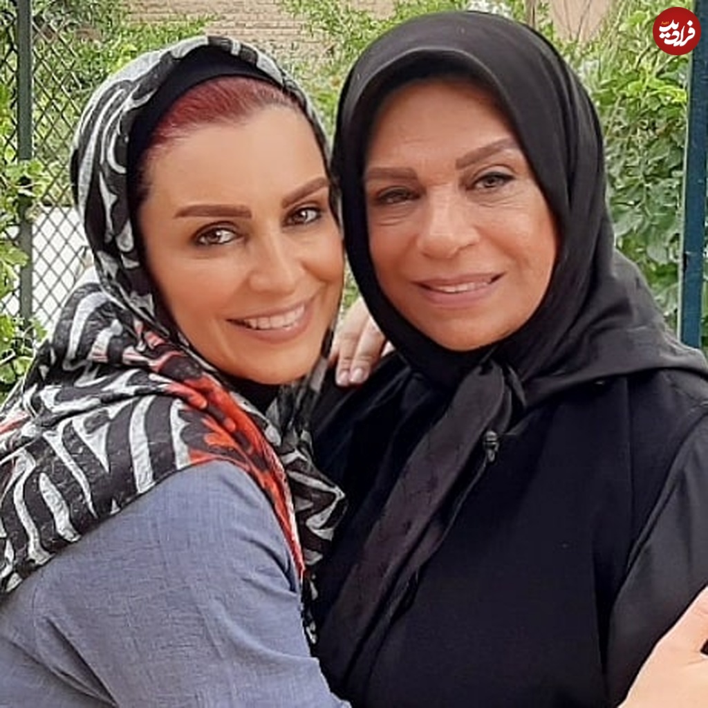 mahchehrehkhalili_1566577187_2116925336028486085_140376647128129 mahchehrehkhalili_1566577187_2116925336028486085_1403766471 (1)