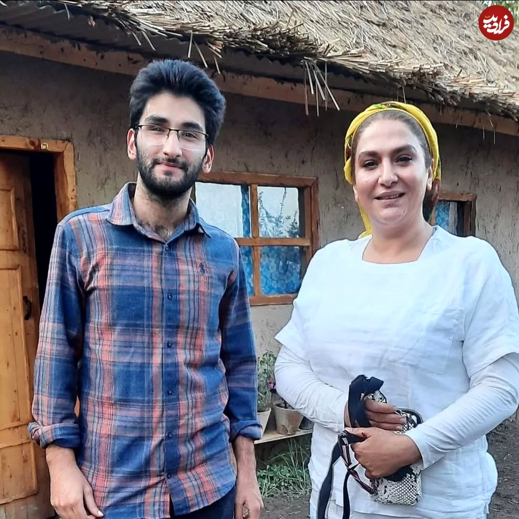 mehrab-g_art_1735462352_3533636787223648548_10824349841_11zon mehrab.g_art_1735462352_3533636787223648548_10824349841_11zon