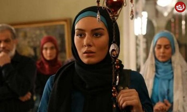 گذری در سینما ؛ «سحر قریشی، حدیث میرامینی و سیاوش خیرابی» در پشت صحنه «دلنوازان»؛ سال 88 (عکس) «سحر قریشی، حدیث میرامینی و سیاوش خیرابی» در پشت صحنه «دلنوازان»؛ سال 88