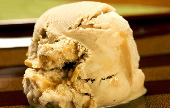 166832112436389-irannaz-com بستنی موزی ، رابطه بستنی با شخصیت افراد