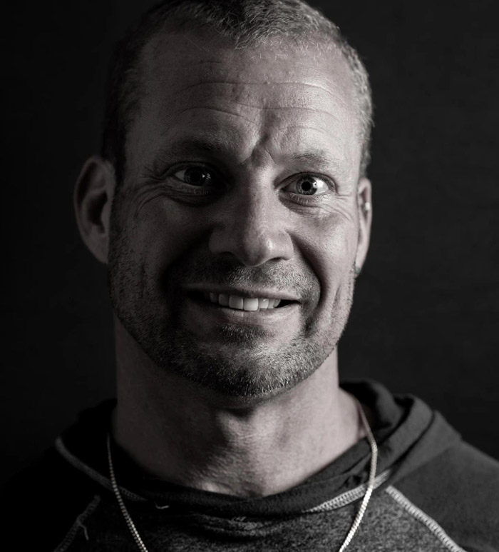 170220461646288-irannaz-com دندان های انسان به اندازه دندان های کوسه ها قوی هستند ، حقایق شگفت انگیز و جالب درمورد دنیای اطراف