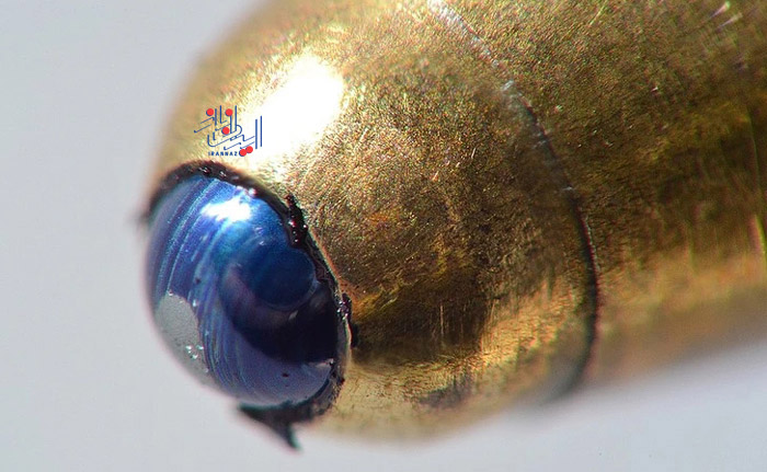 170462185795495-irannaz-com چرا بازیگران و افراد مشهور با خودکار آبی امضاء نمیکنند؟