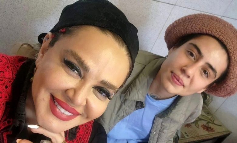 نگاه روز |«بهاره رهنما و دخترش پریا» در دهه 80