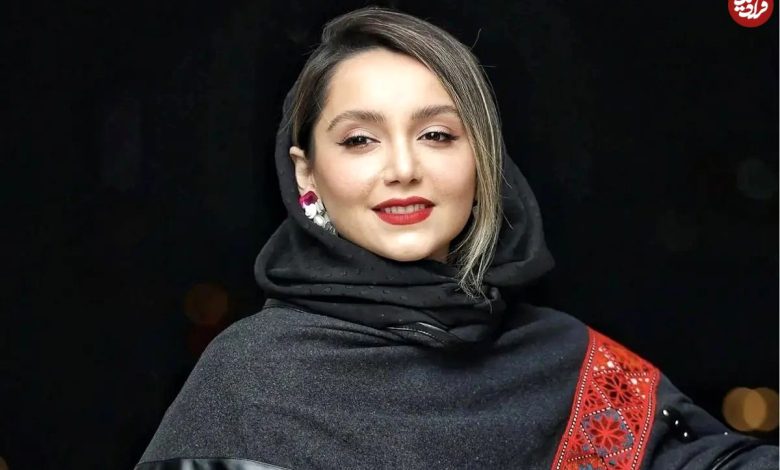 نگاه روز | «نازنین بیاتی» در دوران دبستان؛ دهه 70 (عکس) سفر در زمان؛ «نازنین بیاتی» در دوران دبستان؛ دهه 70