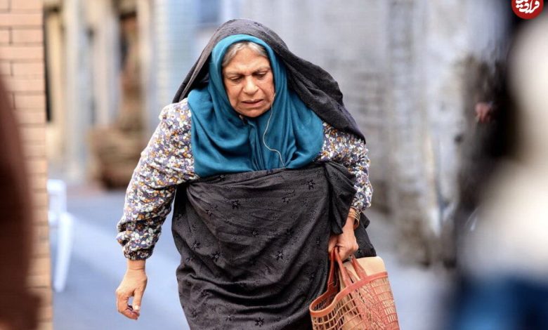 تاریخ وبگردی |ژست دوستانه «گوهر خیراندیش و ناصر ملک مطیعی»؛ سال 92 (عکس) سفر در زمان؛ ژست دوستانه «گوهر خیراندیش و ناصر ملک مطیعی»؛ سال 92