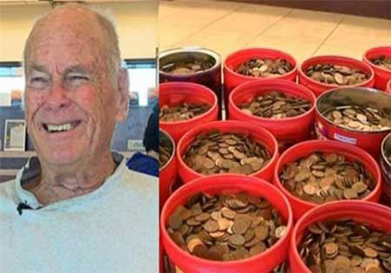 مردی که 230 کیلوگرم سکه پس انداز کرد + عکس مردی که 230 کیلوگرم سکه پس انداز کرد + عکس