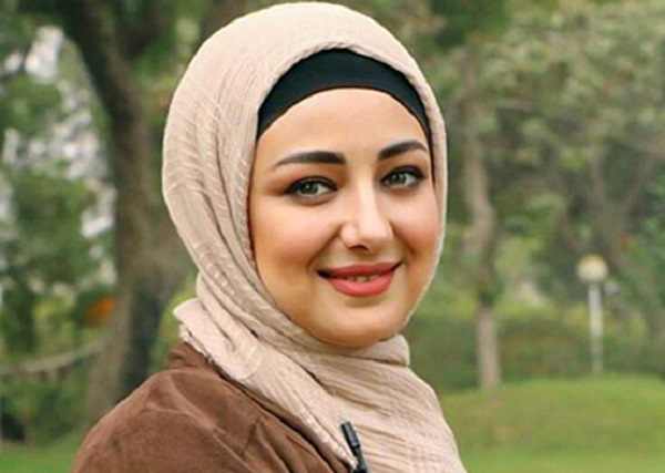 چهره ها در زمان | زیبایی خیره کننده ویدا جوان بازیگر سارا “شمعدونی” در ۳۸ سالگی / رونمایی از چهره جدید خانم بازیگر چهره ها در زمان | زیبایی خیره کننده ویدا جوان بازیگر سارا “شمعدونی” در ۳۸ سالگی / رونمایی از چهره جدید خانم بازیگر