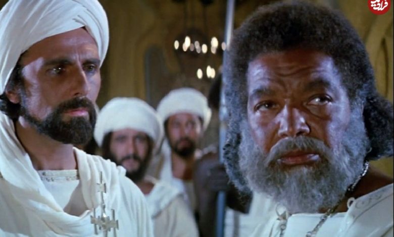 (عکس) سفر در زمان؛ «نجاشی» فیلم محمد رسول الله بعد 46 سال؛ ارل کامرون در 102 سالگی (عکس) «نجاشی» فیلم محمد رسول الله بعد 46 سال؛ ارل کامرون در 102 سالگی