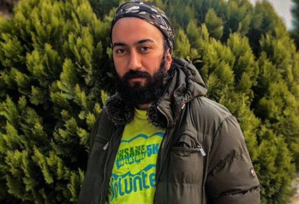 قاب تاریخ روز | تفاوت چهره صبا گرگین پور بازیگر گیلدخت قبل و بعد از گریم ایرج قاب تاریخ روز | تفاوت چهره صبا گرگین پور بازیگر گیلدخت قبل و بعد از گریم ایرج