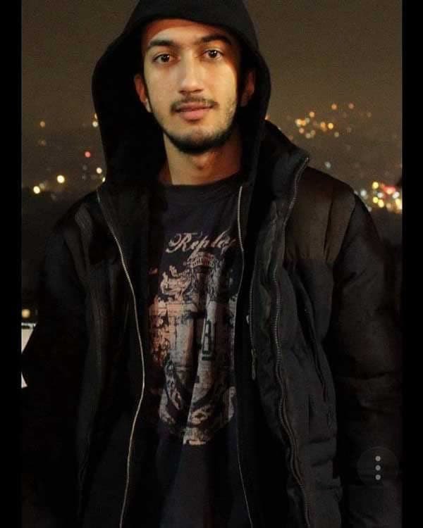 هنرپیشه جوان