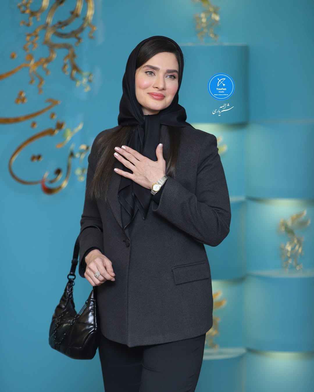 نگاه روز |زیبایی بی نظیر ساناز سعیدی بازیگر سریال "فریبا" با این تیپ