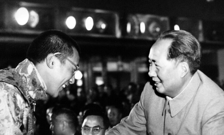 نگاه روز |«مائو تسه‌تونگ، اولین رئیس‌ جمهوری خلق چین» در 76 سالگی؛ سال 1348