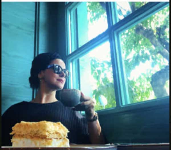 خانه مشترک دختر مرحوم فرشته طائر پور و همسرش