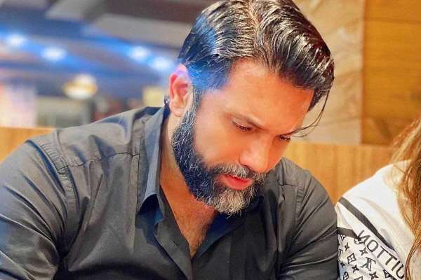 d985d8afd984-d984d8a8d8a7d8b3-d8b4d8afd986-d986db8cdaa9d8a8d8aed8aa-d988d8a7d8add8afdb8c-1 مدل لباس شدن نیکبخت واحدی