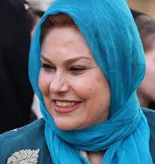 سفر زمان ؛ تیپ و چهره جوان مهرانه مهین ترابی در ۶۰ سالگی اش! +تصاویر سفر زمان ؛ تیپ و چهره جوان مهرانه مهین ترابی در ۶۰ سالگی اش! +تصاویر