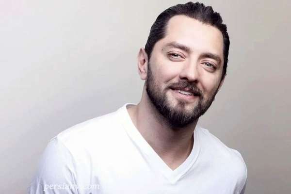 تاریخ و زمان وبگردی؛ گردنبند زیبا و عتیقه مینا مختاری همسر هنرمند بهرام رادان + عکس تاریخ و زمان وبگردی؛ گردنبند زیبا و عتیقه مینا مختاری همسر هنرمند بهرام رادان + عکس