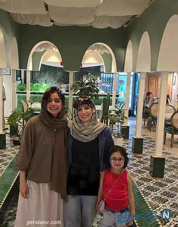 نگار جواهریان و فرزند