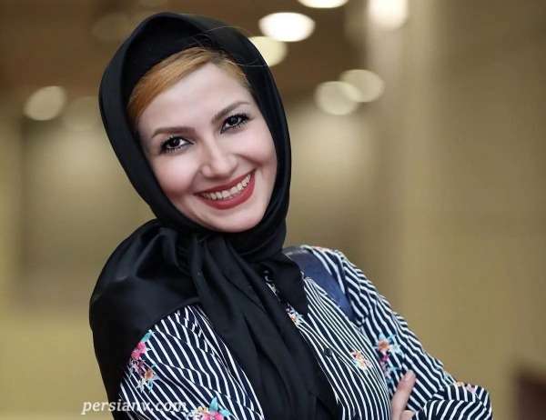 چهره ها در زمان؛ سفر زیارتی ملیکا زارعی به کربلا در آستانه اربعین / تیپ متفاوت خانم مجری با چادر مقابل گنبد طلایی حرم امام حسین چهره ها در زمان؛ سفر زیارتی ملیکا زارعی به کربلا در آستانه اربعین / تیپ متفاوت خانم مجری با چادر مقابل گنبد طلایی حرم امام حسین