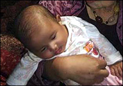 زمان و ساعت وبگردی؛ زنده ماندن عجیب نوزاد پس از 3 روز دفن شدن+عکس زمان و ساعت وبگردی؛ زنده ماندن عجیب نوزاد پس از 3 روز دفن شدن+عکس