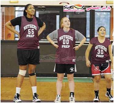 دختری که قد و هیکلش باعث تعجب همه شده