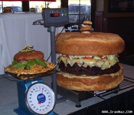 فروش بزرگترین همبرگر جهان با 153 کیلو وزن +عکس فروش بزرگترین همبرگر جهان با 153 کیلو وزن +عکس