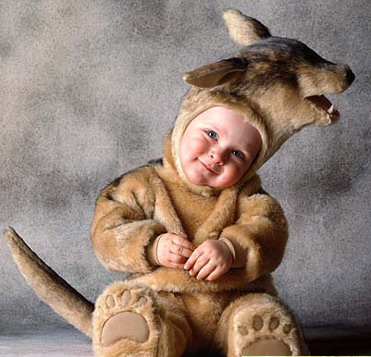 تصاویرکودکان در لباسهای عجیب و جالب تصاویرکودکان در لباسهای عجیب و جالب