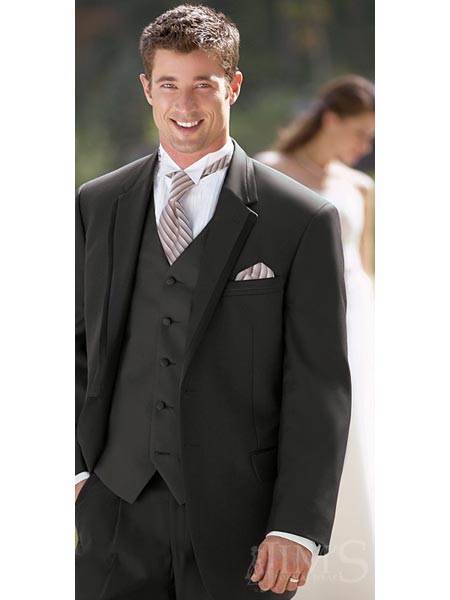 زمان و ساعت وبگردی؛ جدیدترین مدل های لباس دامادی 2010